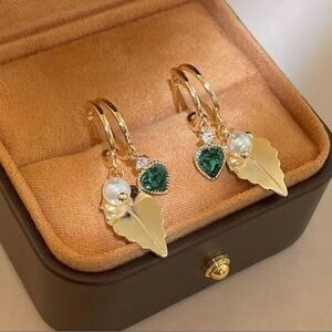 Zircon & Faux Green Pearl Leaf Drop Earrings – 18K Gold Plated NWT